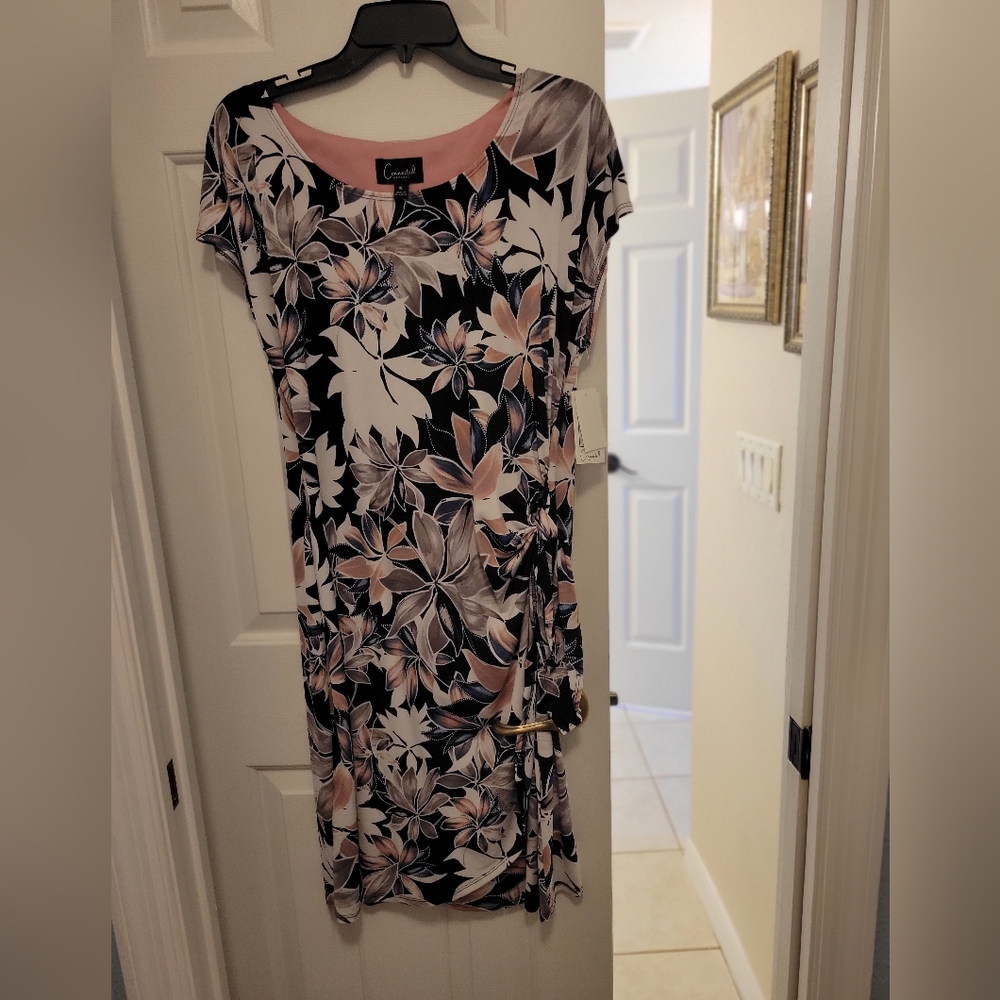 Connected brand floral dress